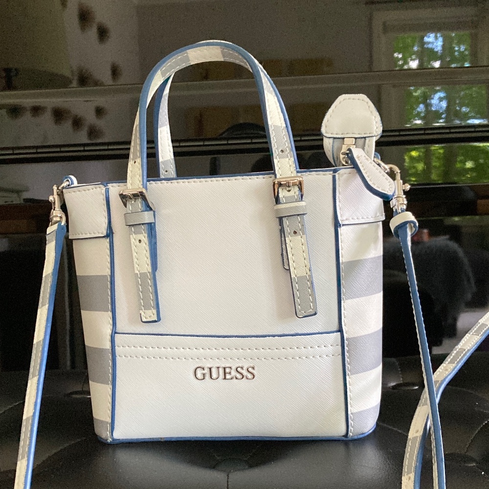 Guess small purse